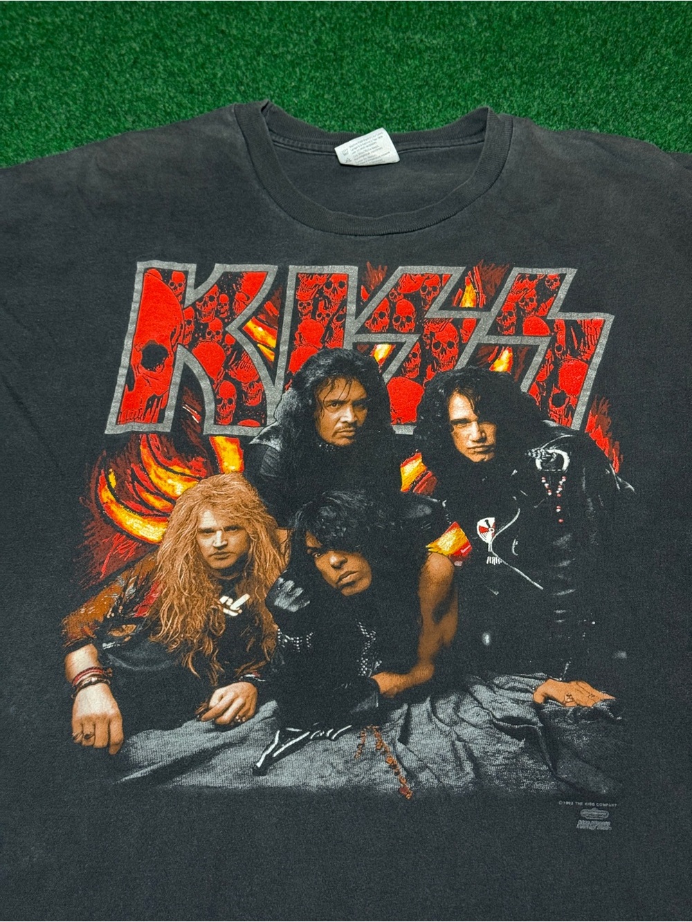 Vintage 90s Kiss No Make Up T-shirt, PERFECT Faded Band Tee 1992 Gene Simmons